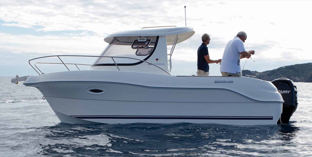 Quicksilver 580 Pilothouse